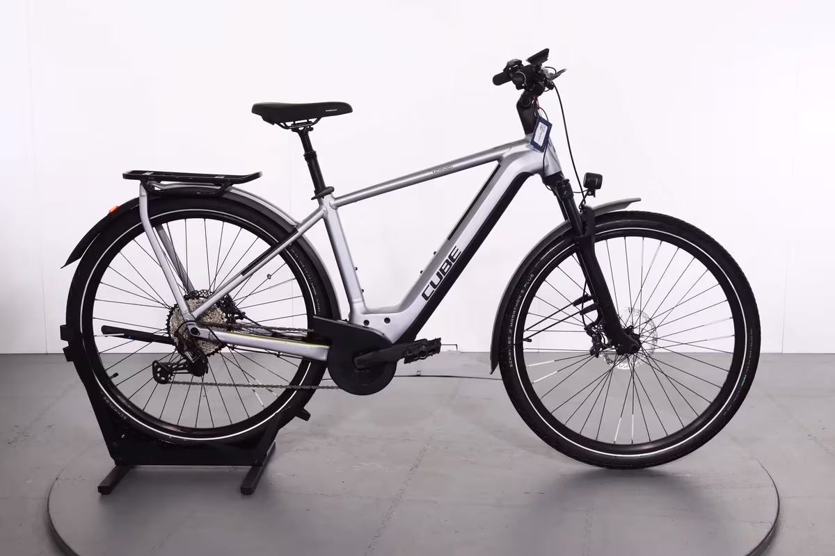 Cube Kathmandu Hybrid Slx