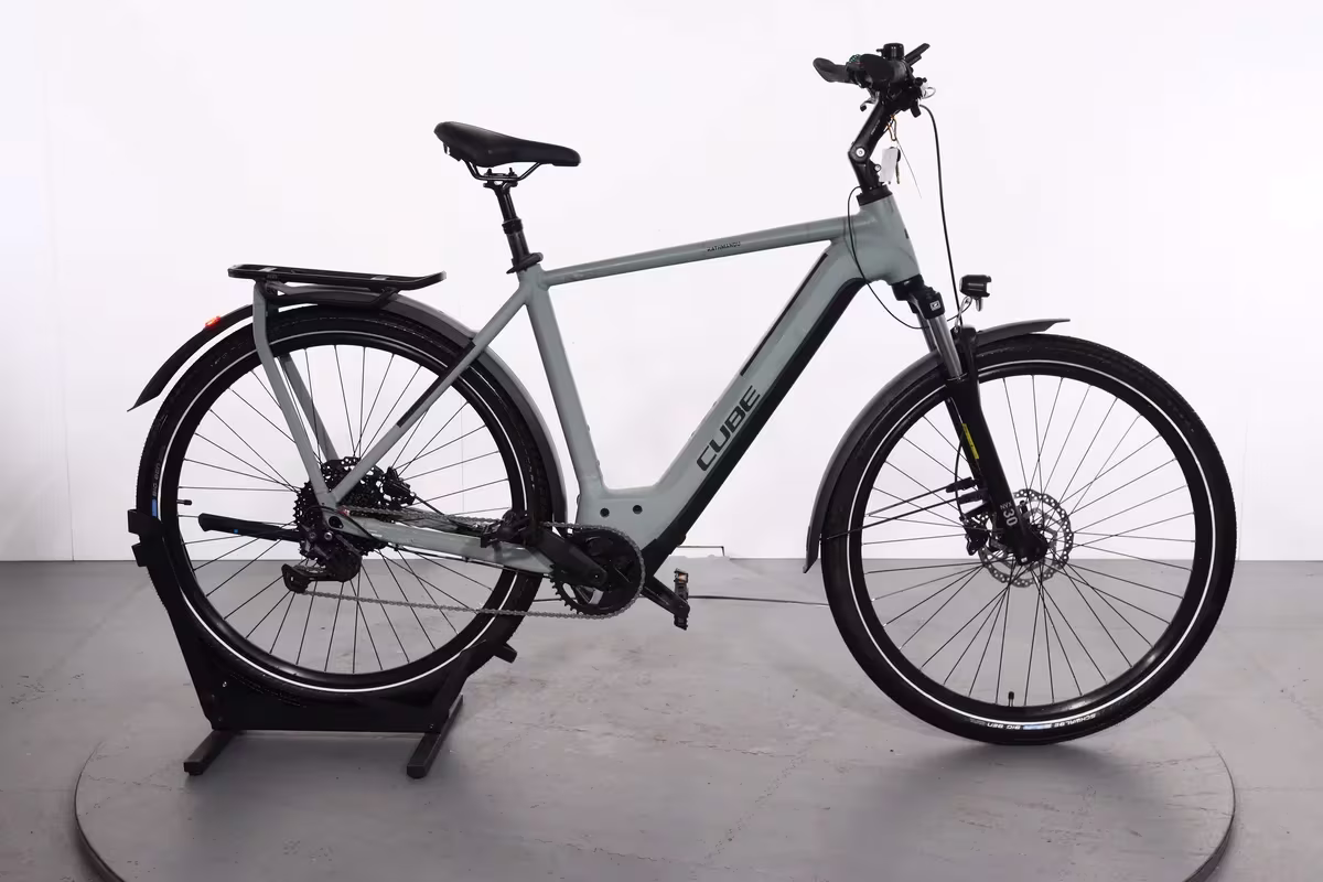 Cube Kathmandu Hybrid One