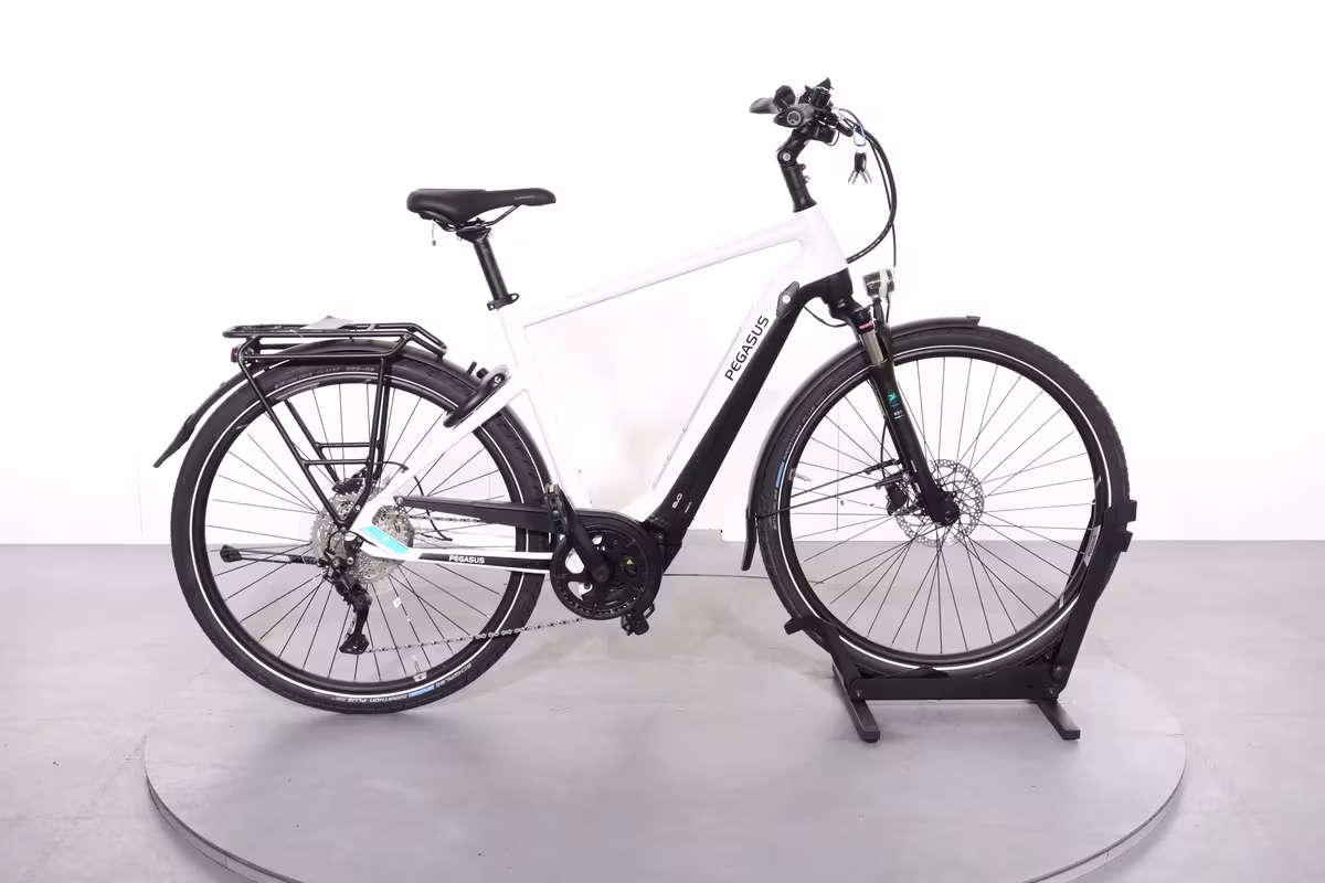 Pegasus Premio EVO 10 Lite
