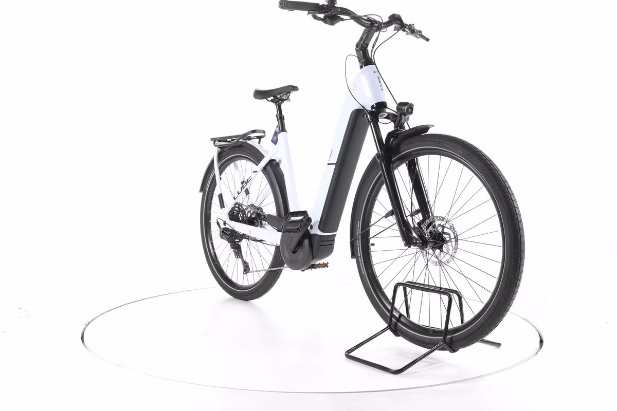 Cube Kathmandu Hybrid One Vélo Électrique de Trekking Cadre bas 2025 - Miniature 3