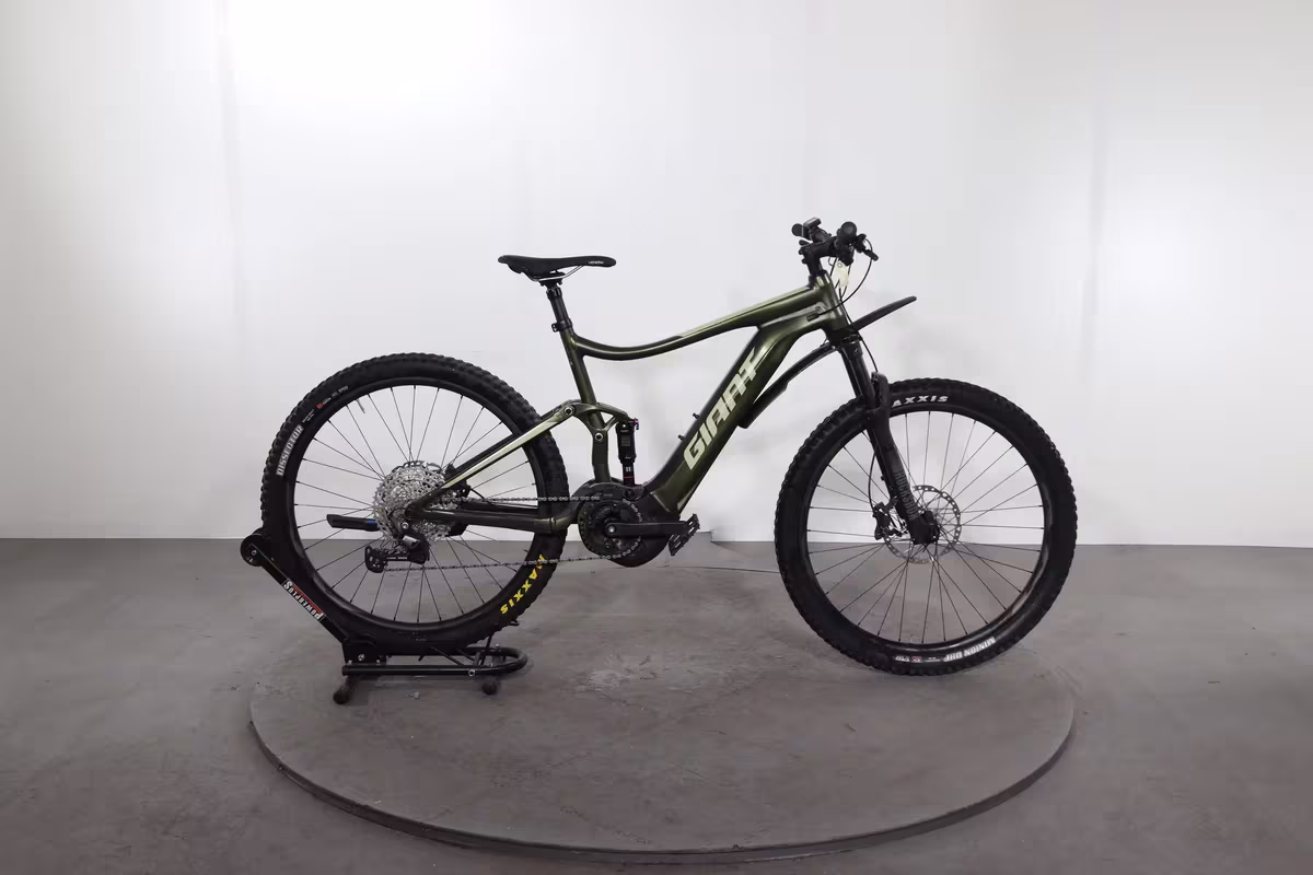 Giant Stance E+ Pro 1