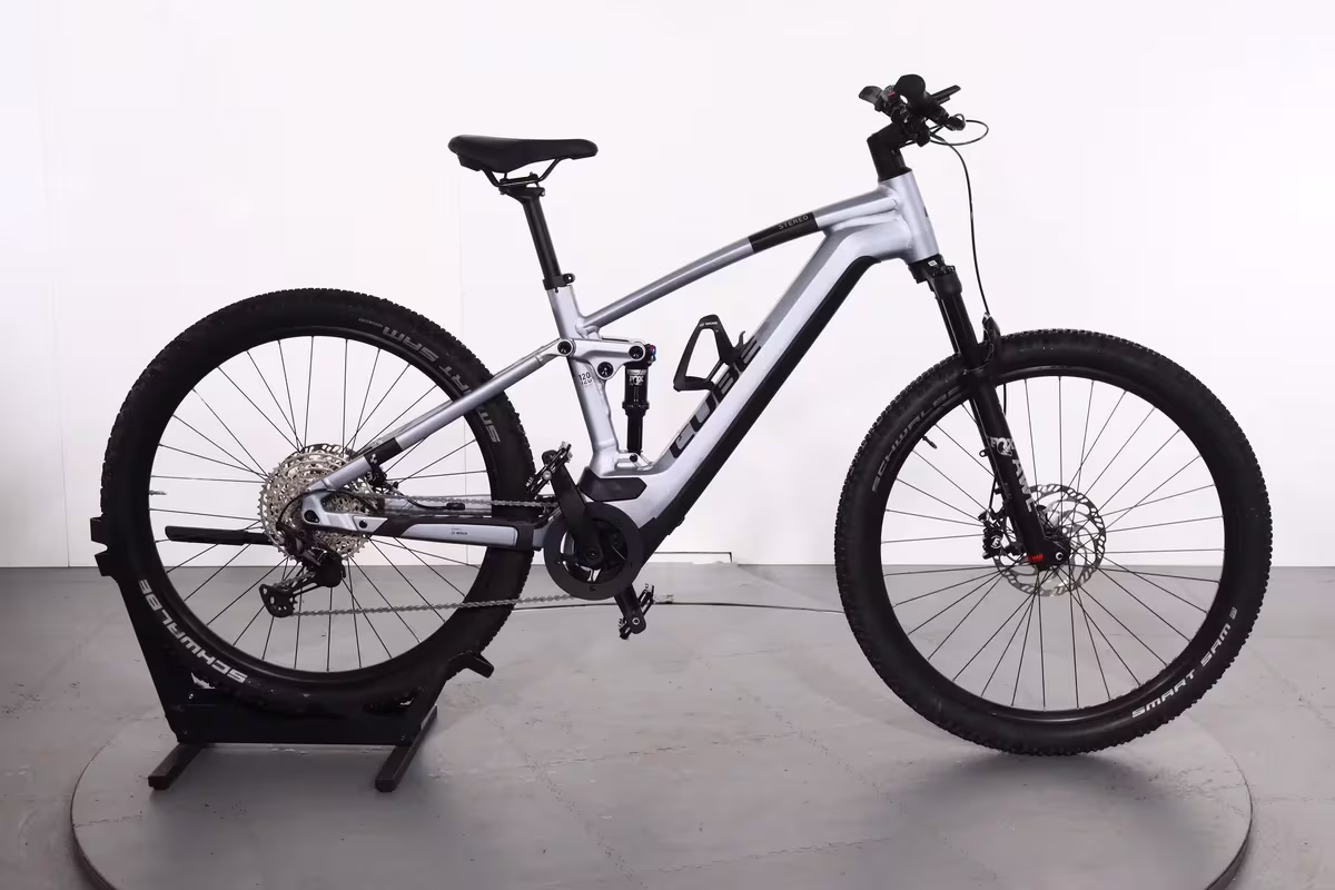 Cube Stereo Hybrid 120 Race