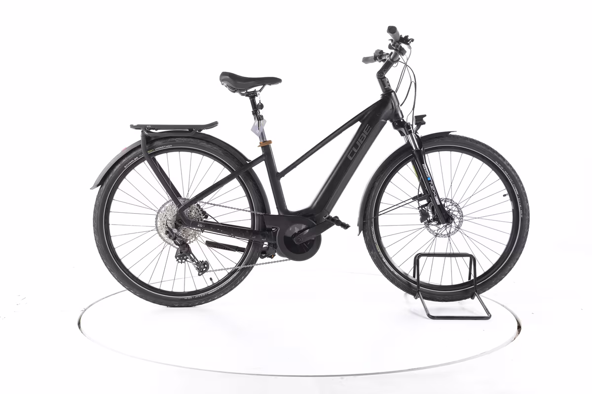 Cube Touring Hybrid Pro 625 Vélo Électrique de Trekking
