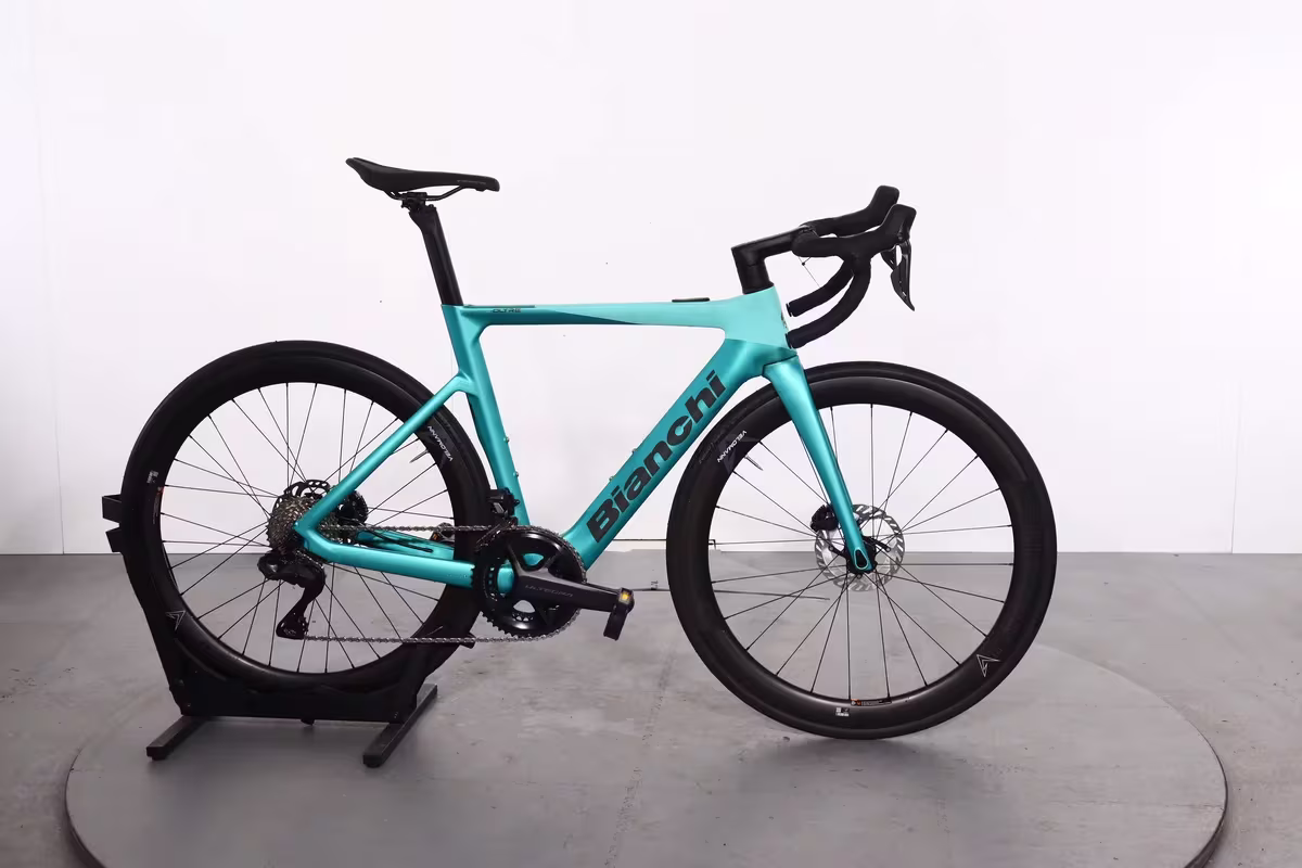 Bianchi e-oltre ultegra