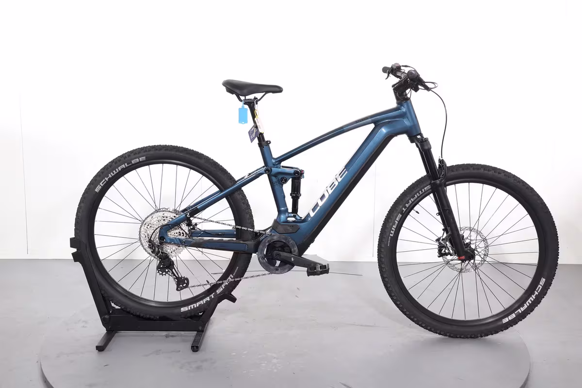 Cube Stereo Hybrid 120 Race 750