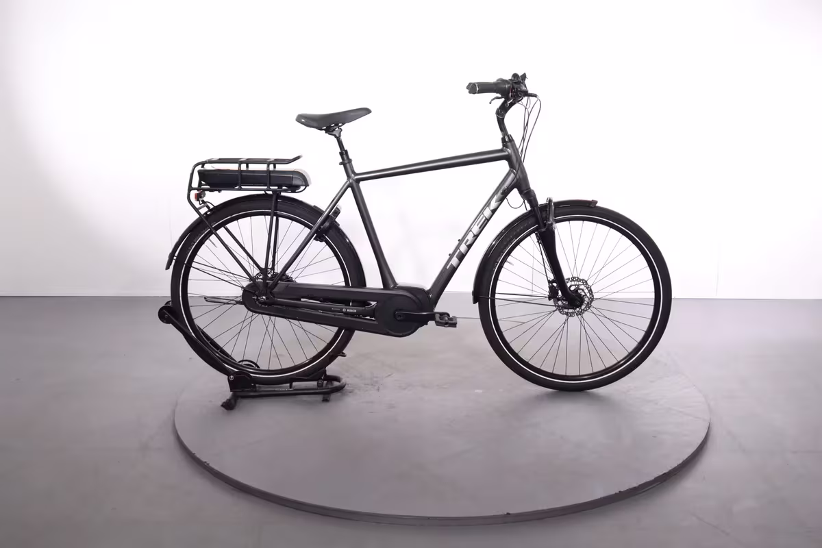 Trek District +4