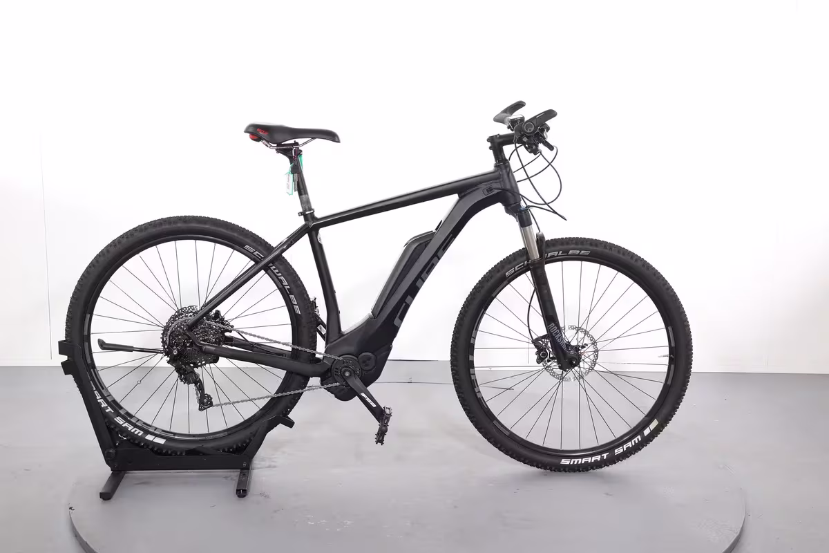 Cube Reaction Hybrid Sl 500