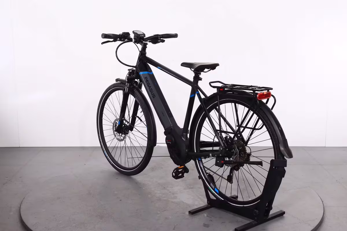 Pegasus Premio Evo 10 - Miniature 3