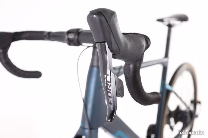 BMC Roadmachine AMP One 2024 Taille 56 - Vélo Route Électrique | Disponible à la location - Miniature 10