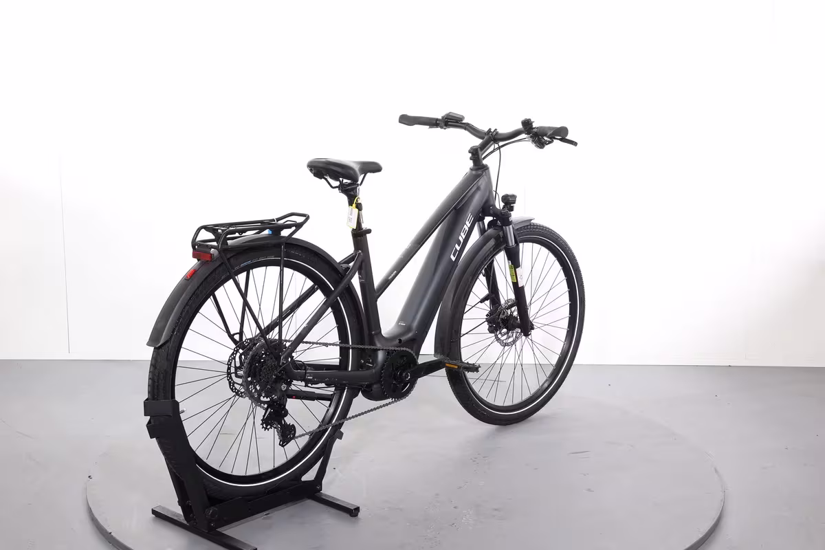 Cube Touring Hybrid One 625 - Miniature 6