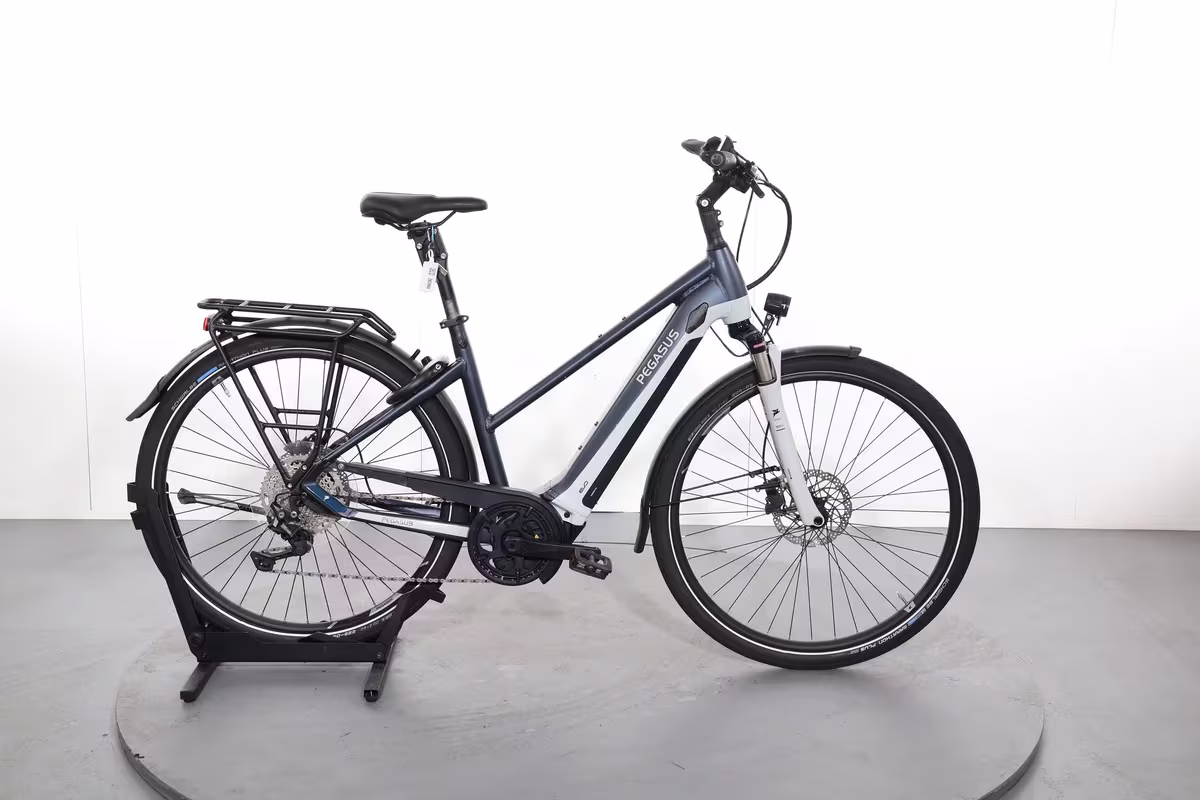 Pegasus Premio EVO 10 Lite