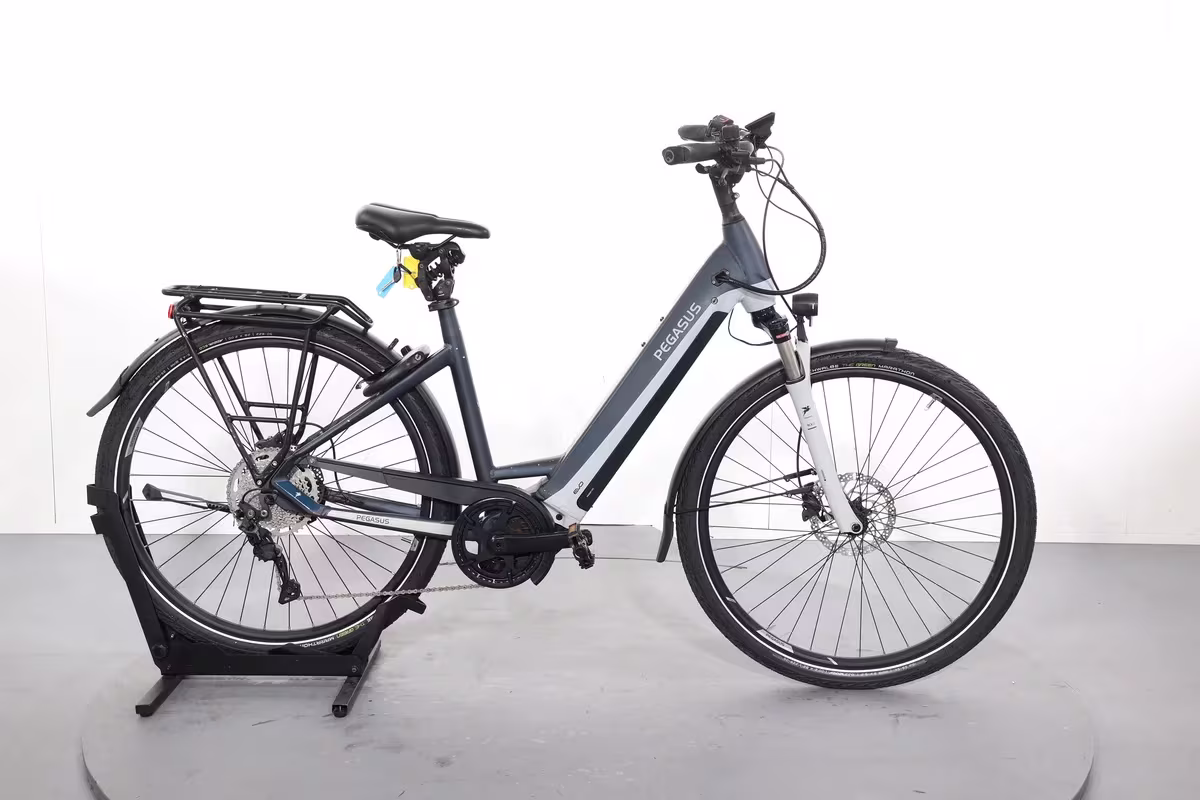 Pegasus Premio EVO 10 Lite