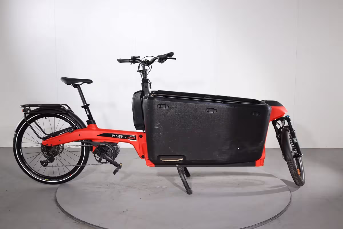 Douze Cycles Cargo Verso
