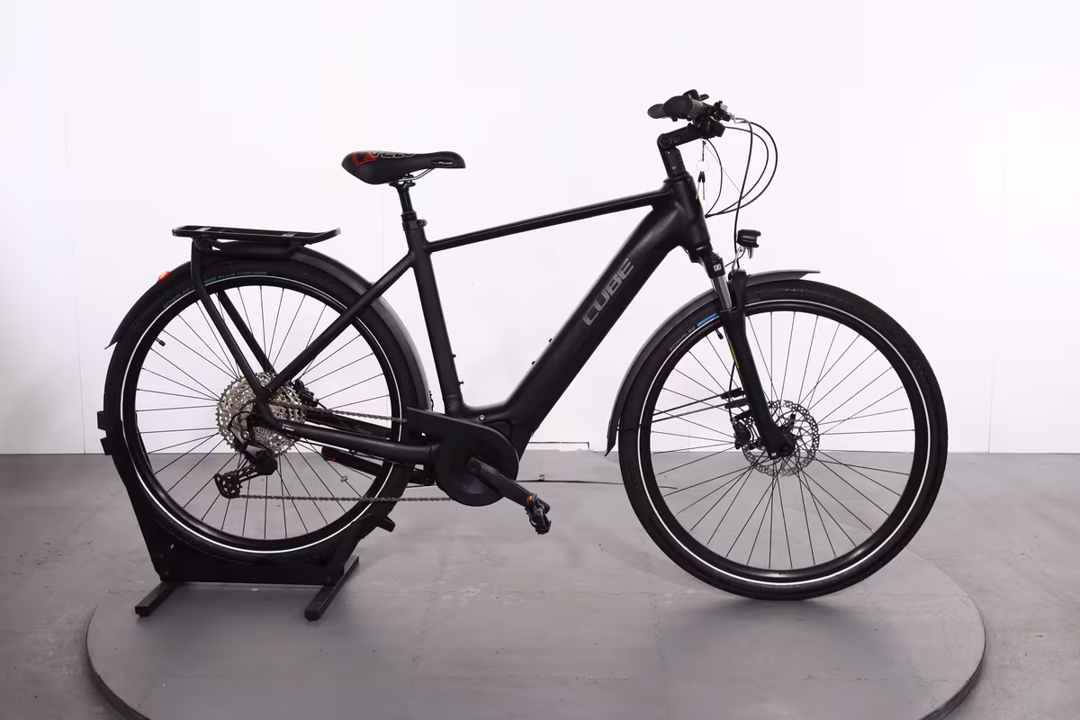 Cube Touring Hybrid Pro