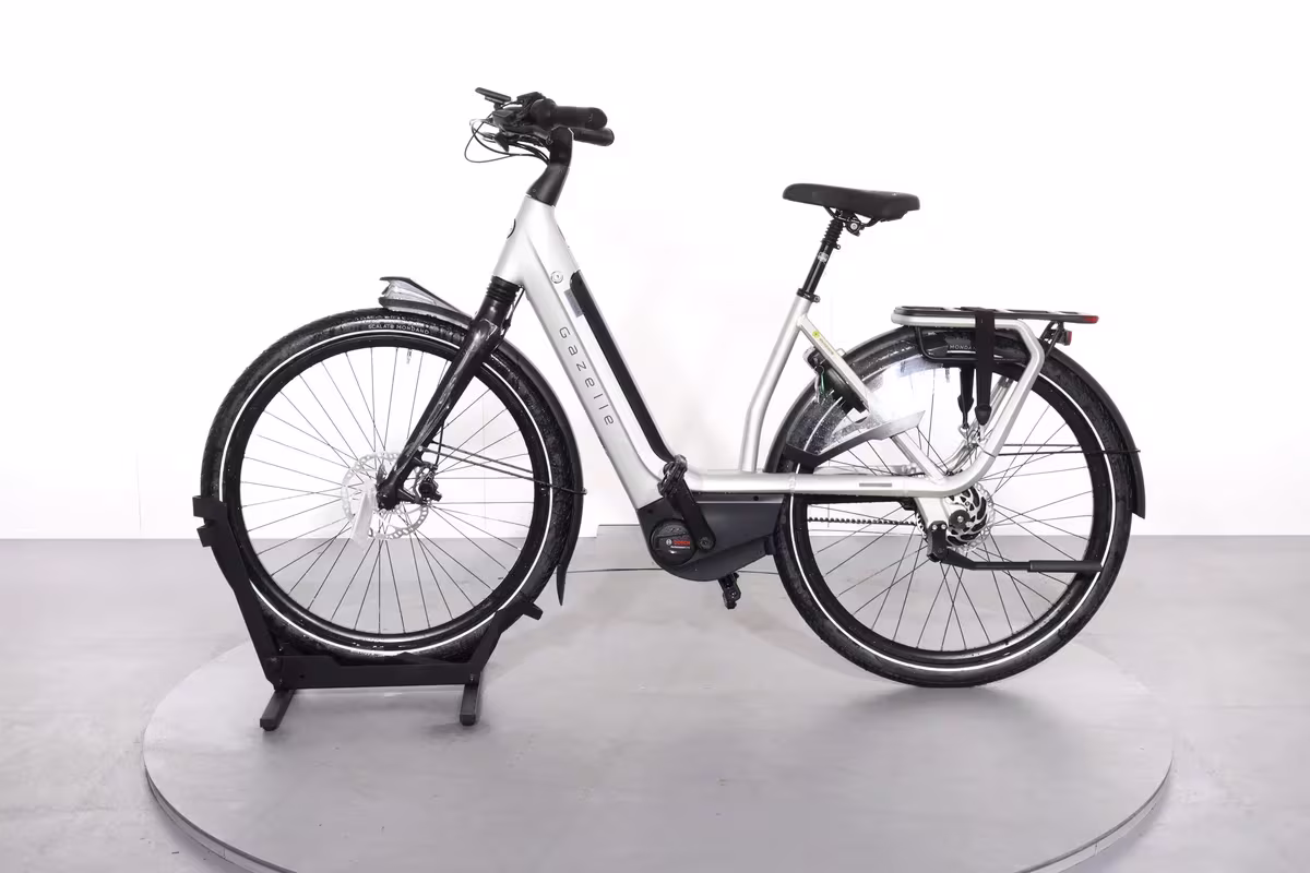 Gazelle AVIGNON C380 - Miniature 4