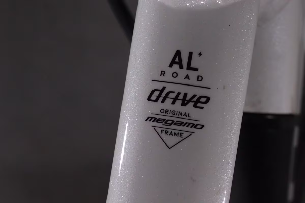 Megamo Drive - Miniature 8