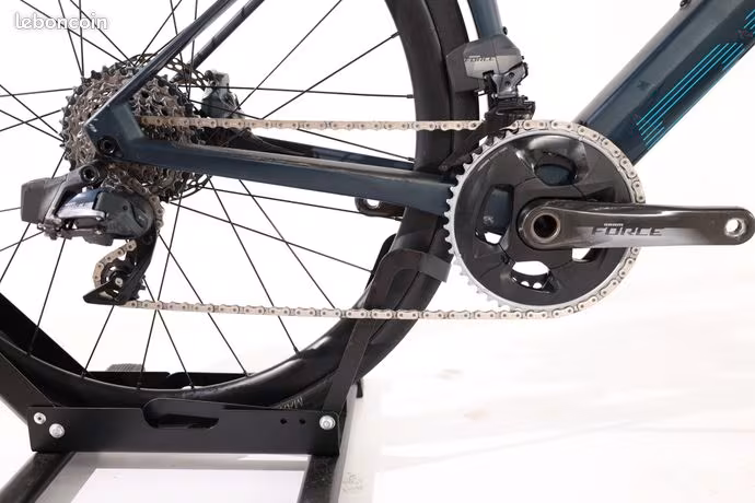 BMC Roadmachine AMP One 2024 Taille 51 - Disponible à la location | Vélo Route Électrique - Miniature 4