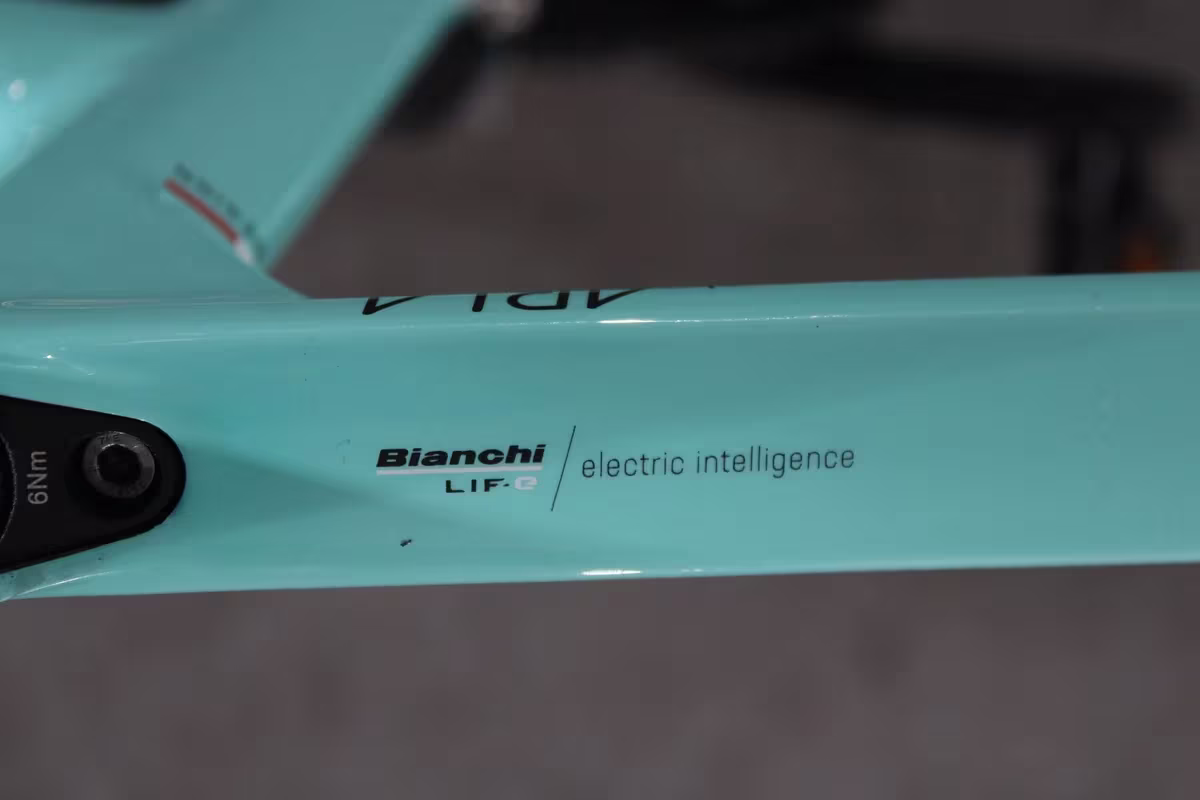 Bianchi E Road Aria - Miniature 8
