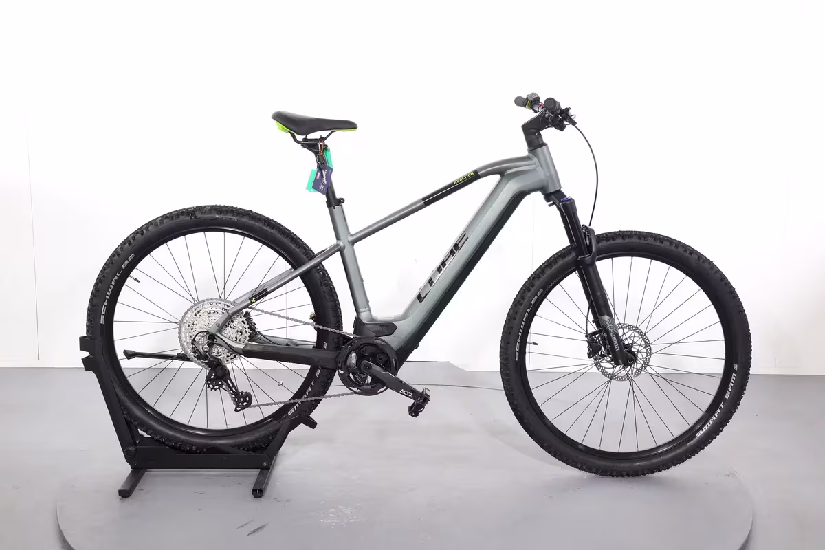 Cube Reaction Hybrid Pro 750