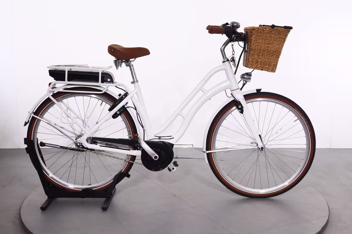 Pegasus Tourina E7F