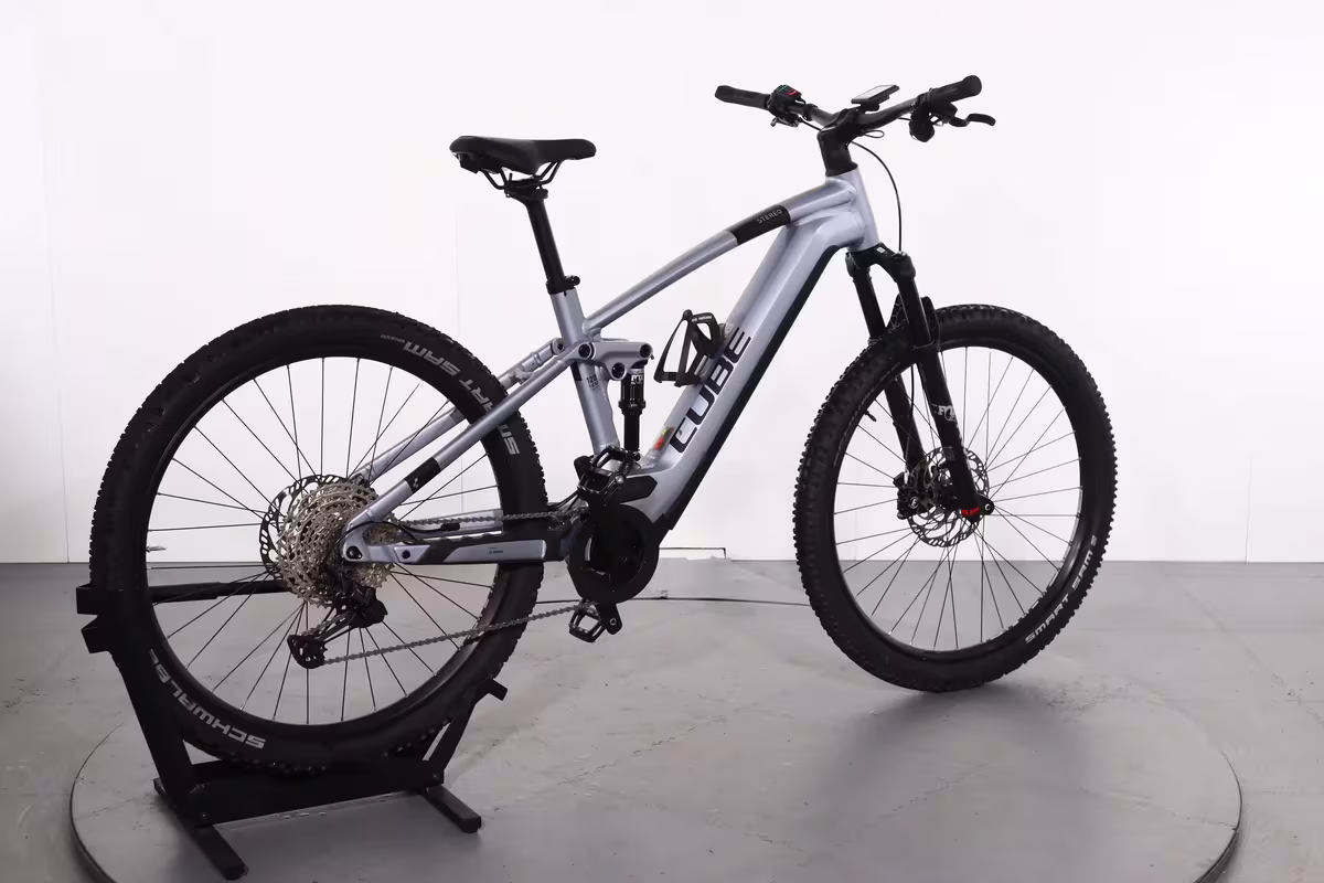 Cube Stereo Hybrid 120 Race - Miniature 6