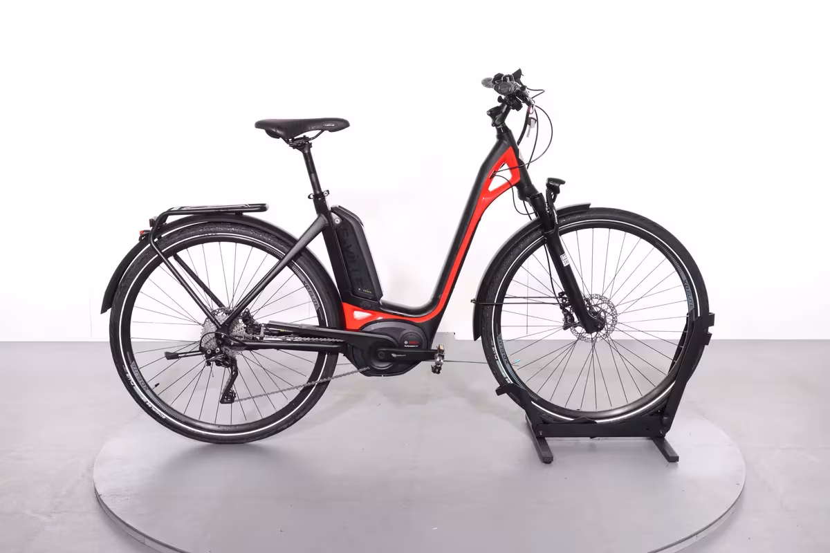 Bergamont E-Ville C XT