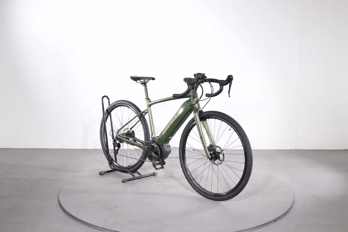 Giant Revolt E+ - Miniature 2