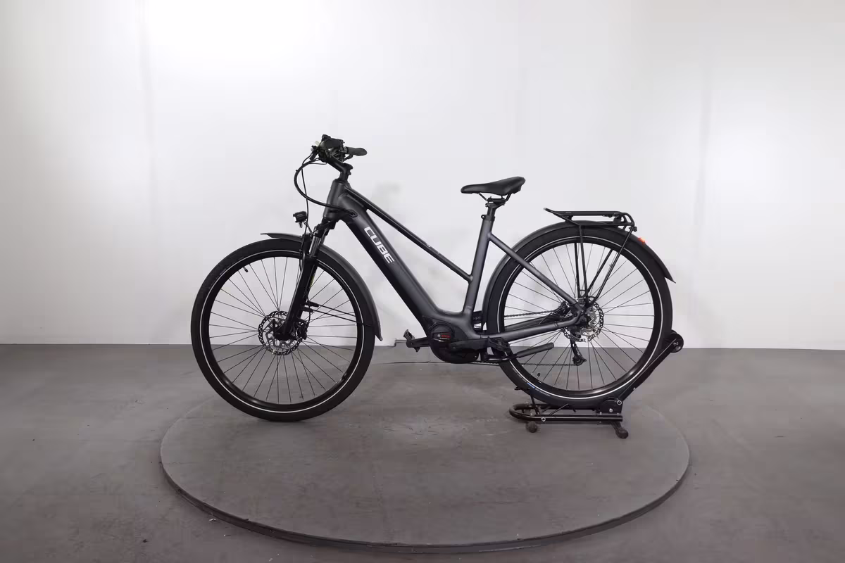 Cube Touring Hybrid One 625 - Miniature 4