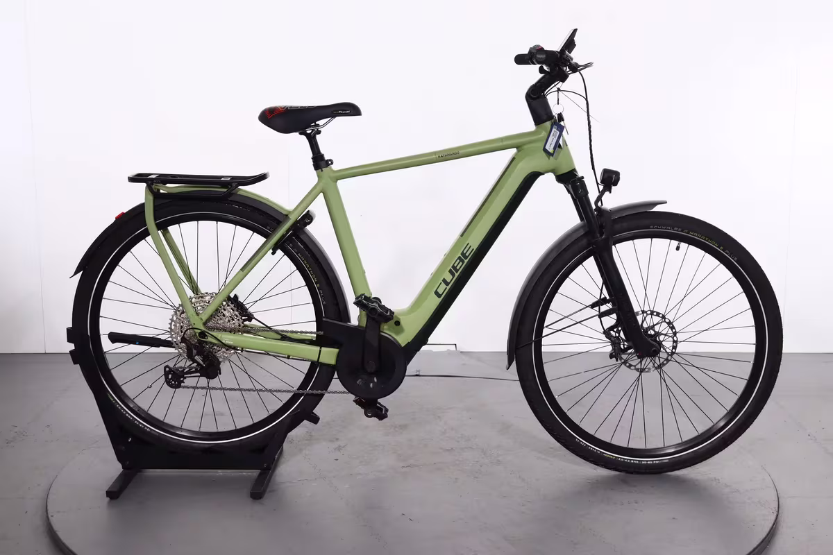Cube Kathmandu Hybrid Slx