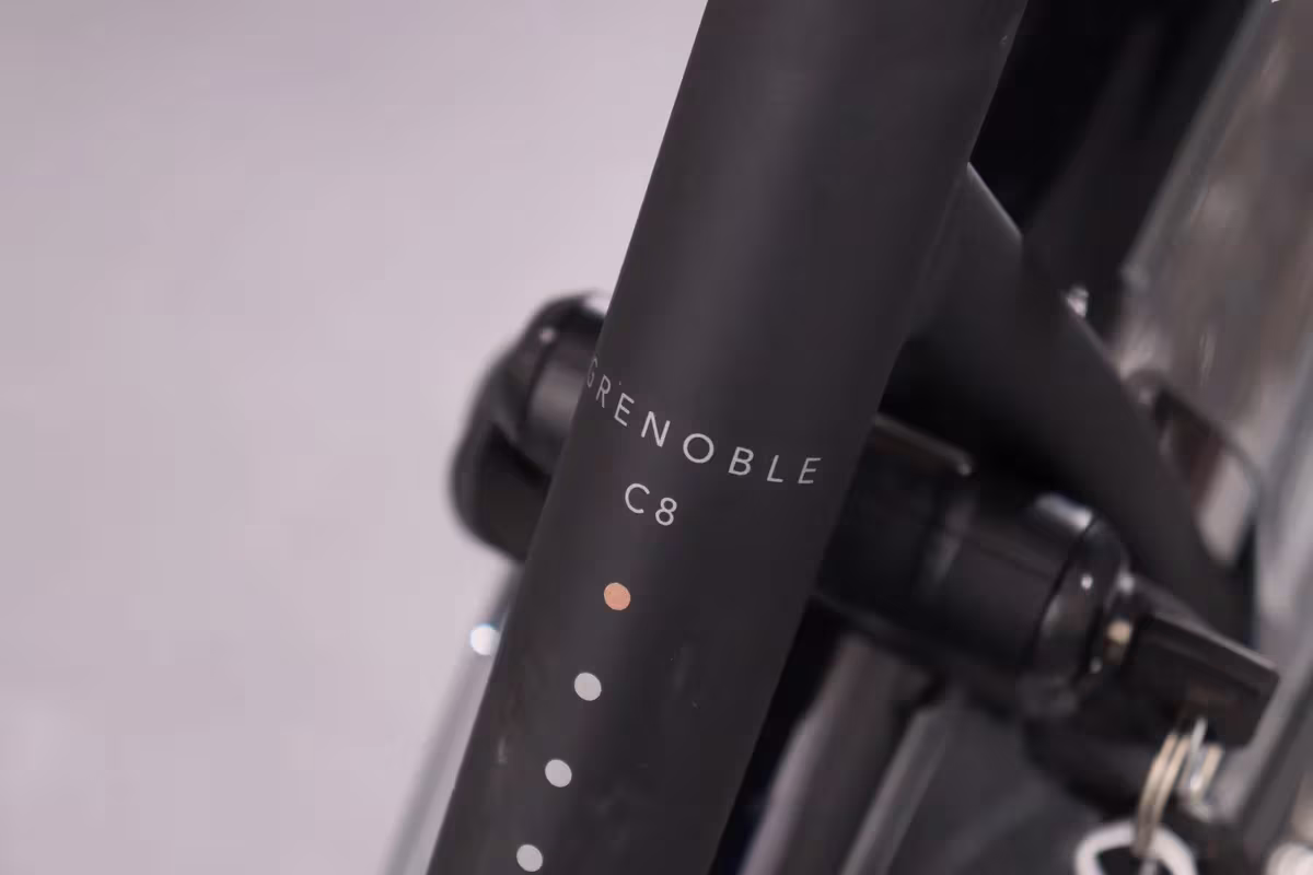 Gazelle Grenoble C8 - Miniature 8