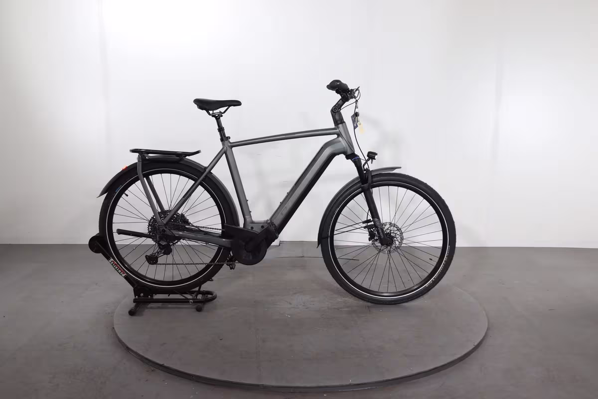 Cube Kathmandu Hybrid Pro 750