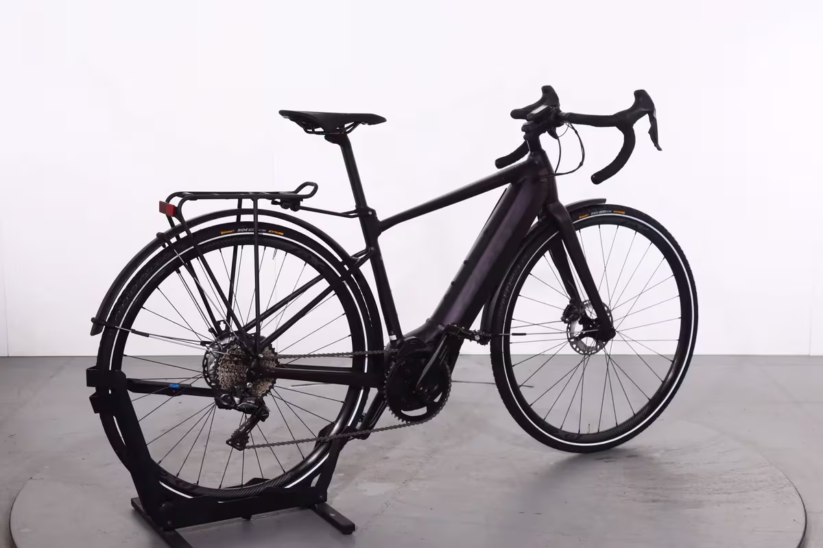 Giant REVOLT E+ - Miniature 3
