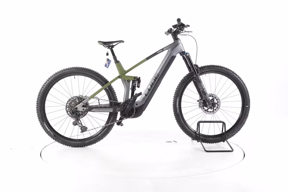 Cube Stereo Hybrid 140 HPC TM E-Bike Tout-Suspendu Carbone