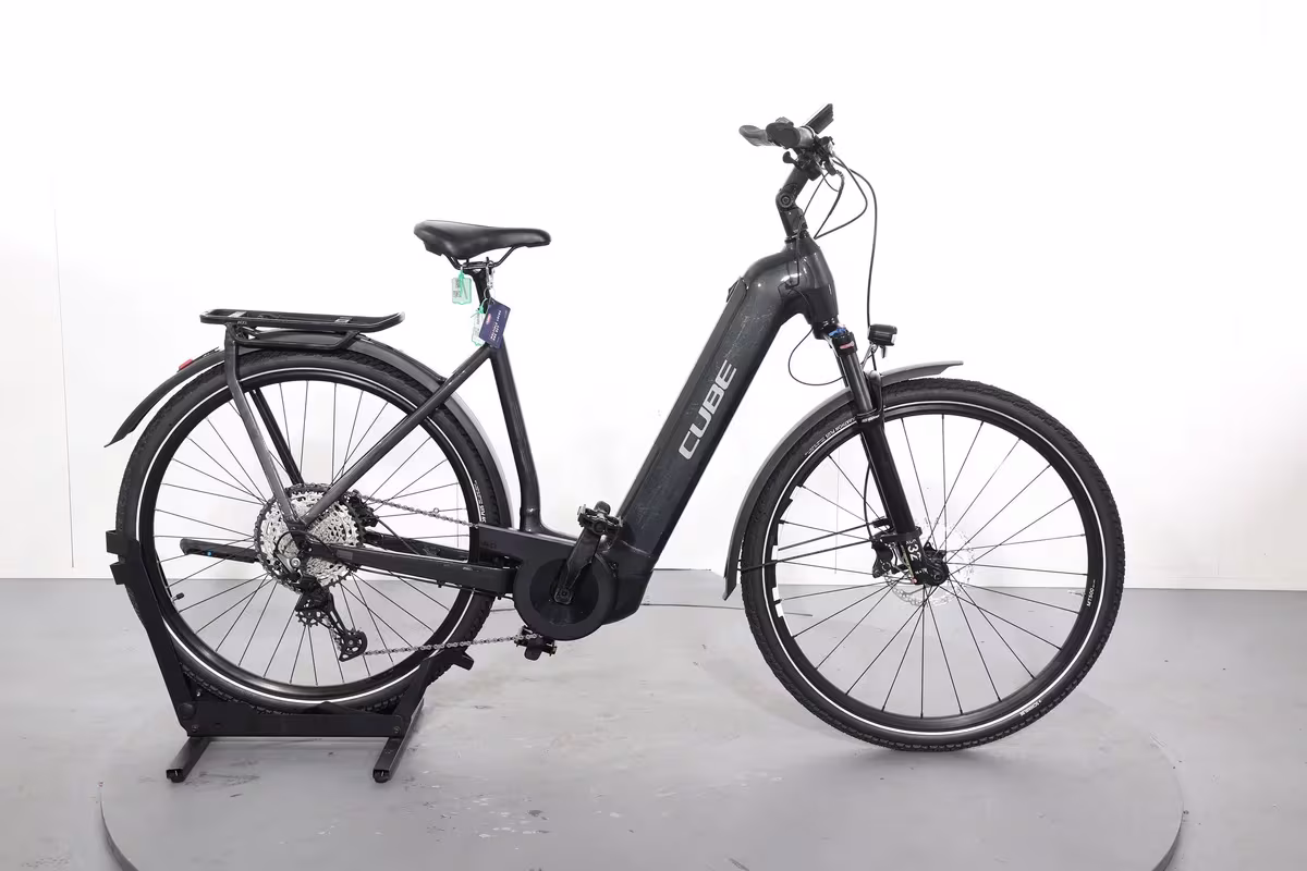 Cube Kathmandu Hybrid EXC 750