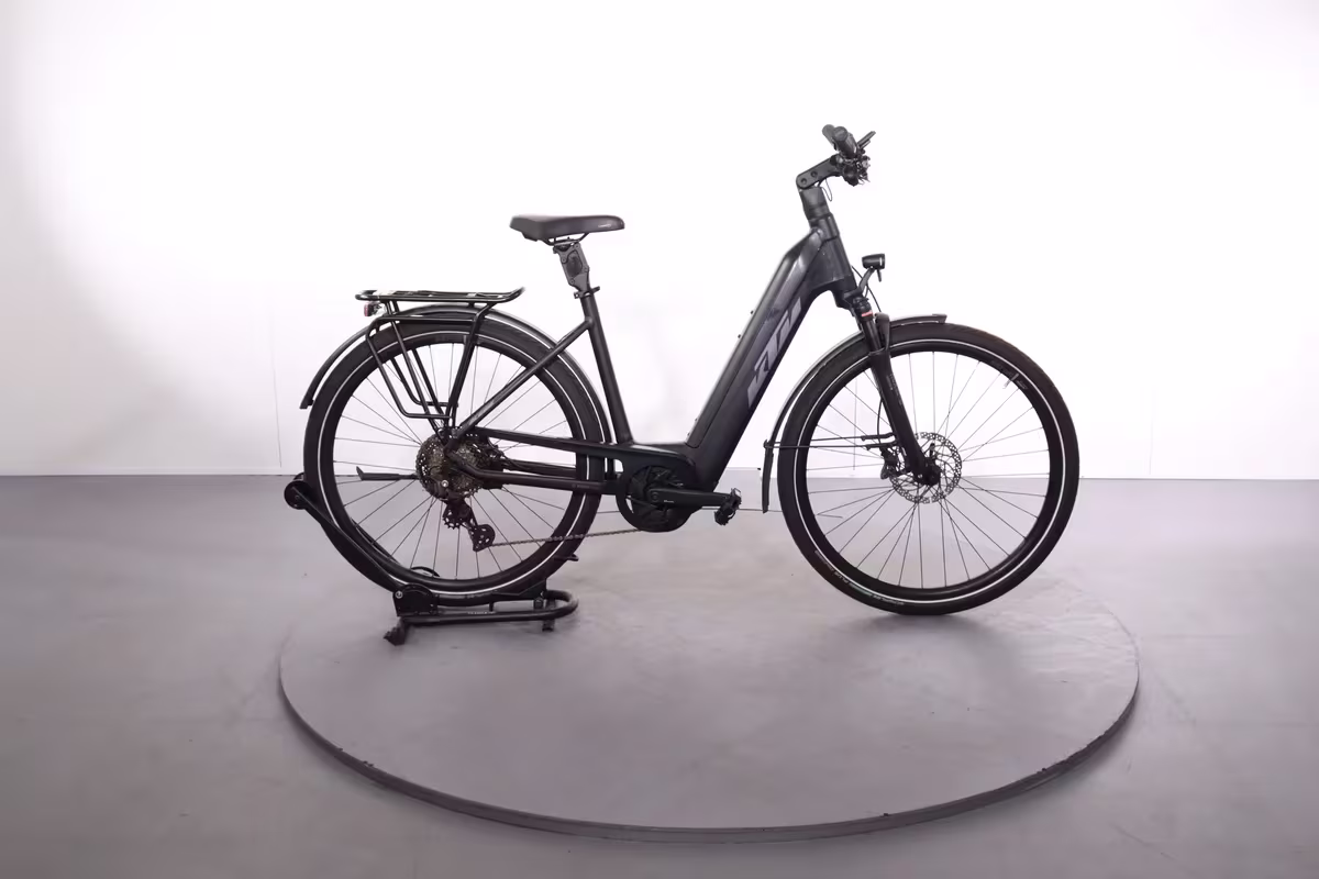 KTM MACINA STYLE 730