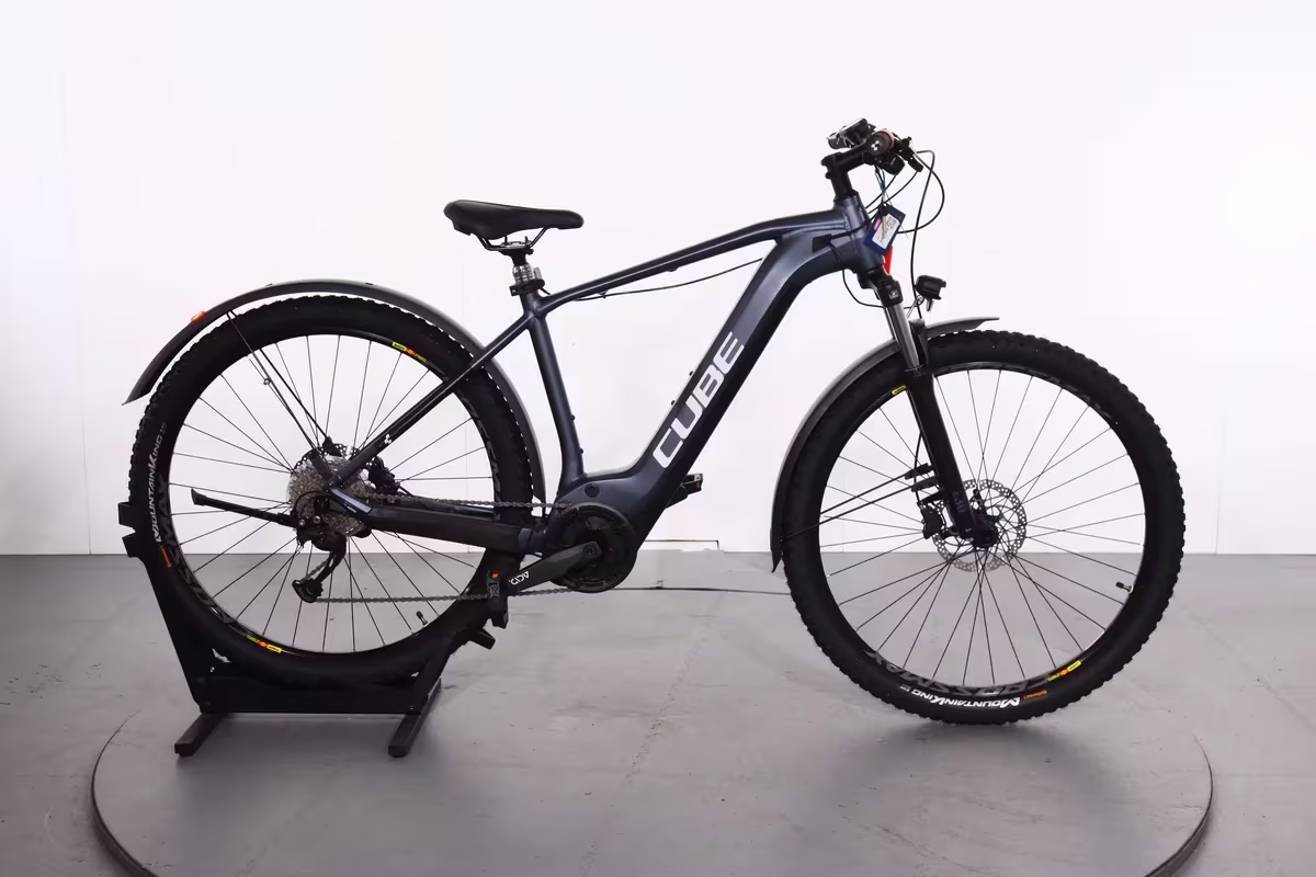 Cube Reaction Hybrid Performance Allroad