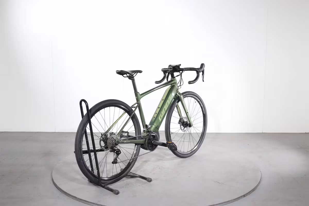 Giant Revolt E+ - Miniature 6