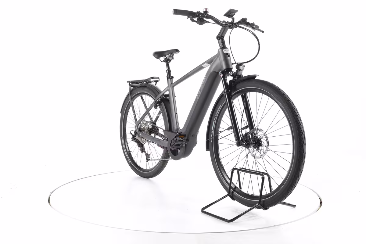 Cube Touring Hybrid EXC Vélo Électrique de Trekking 2024 - Miniature 3