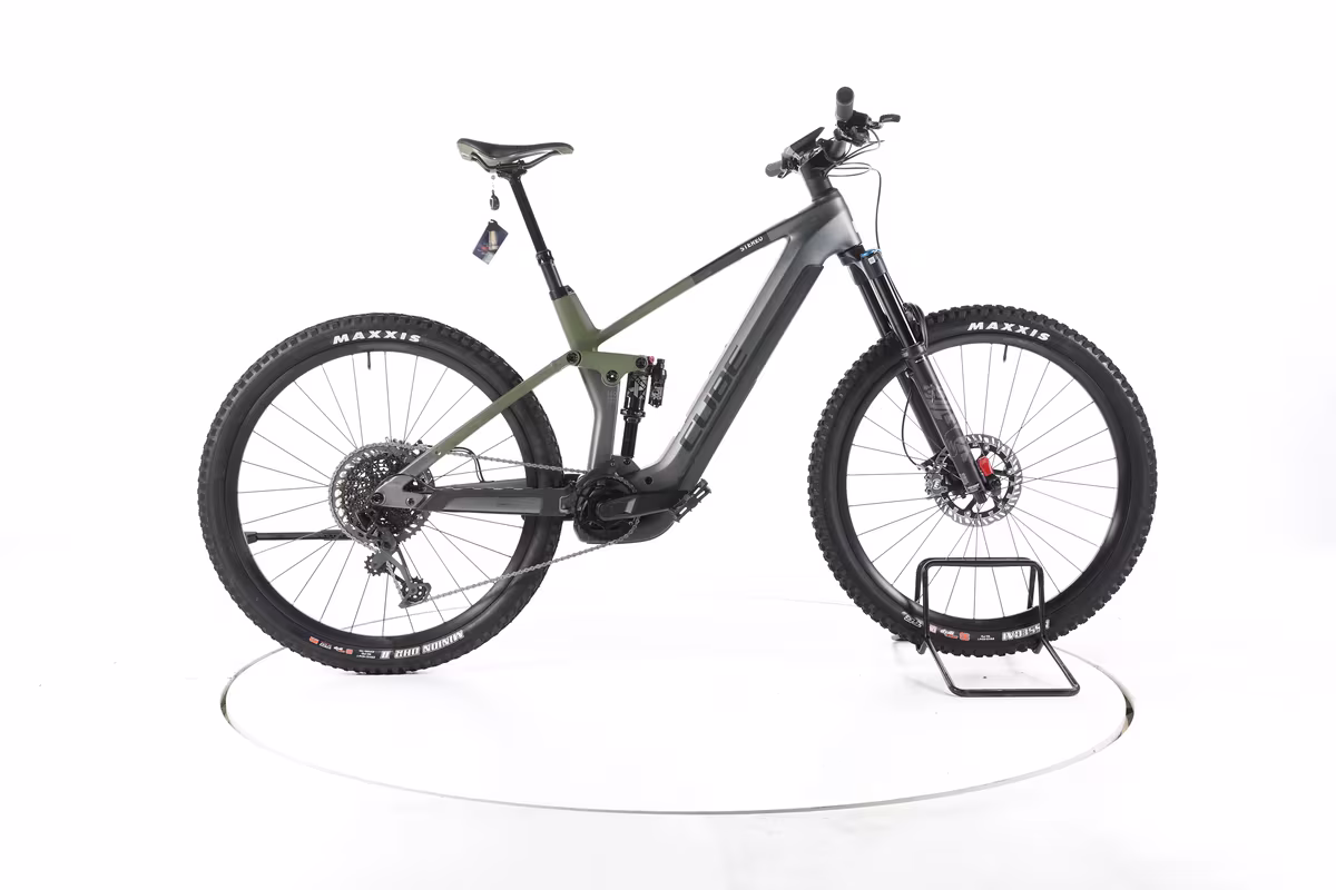 Cube Stereo Hybrid 140 HPC TM E-Bike Tout-Suspendu Carbone 2024