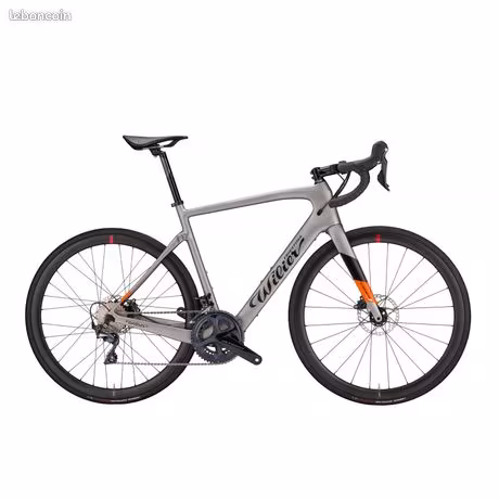 Wilier triestina cento1 hybrid ultegra taille s