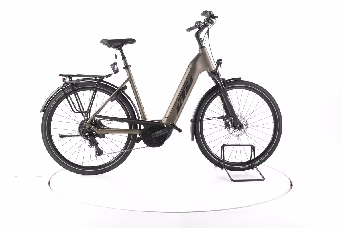 KTM Macina Tour P510 Vélo Électrique de Trekking Cadre bas 2024