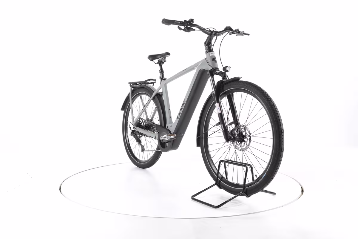 Cube Kathmandu Hybrid ONE Vélo Électrique de Trekking 2024 - Miniature 3