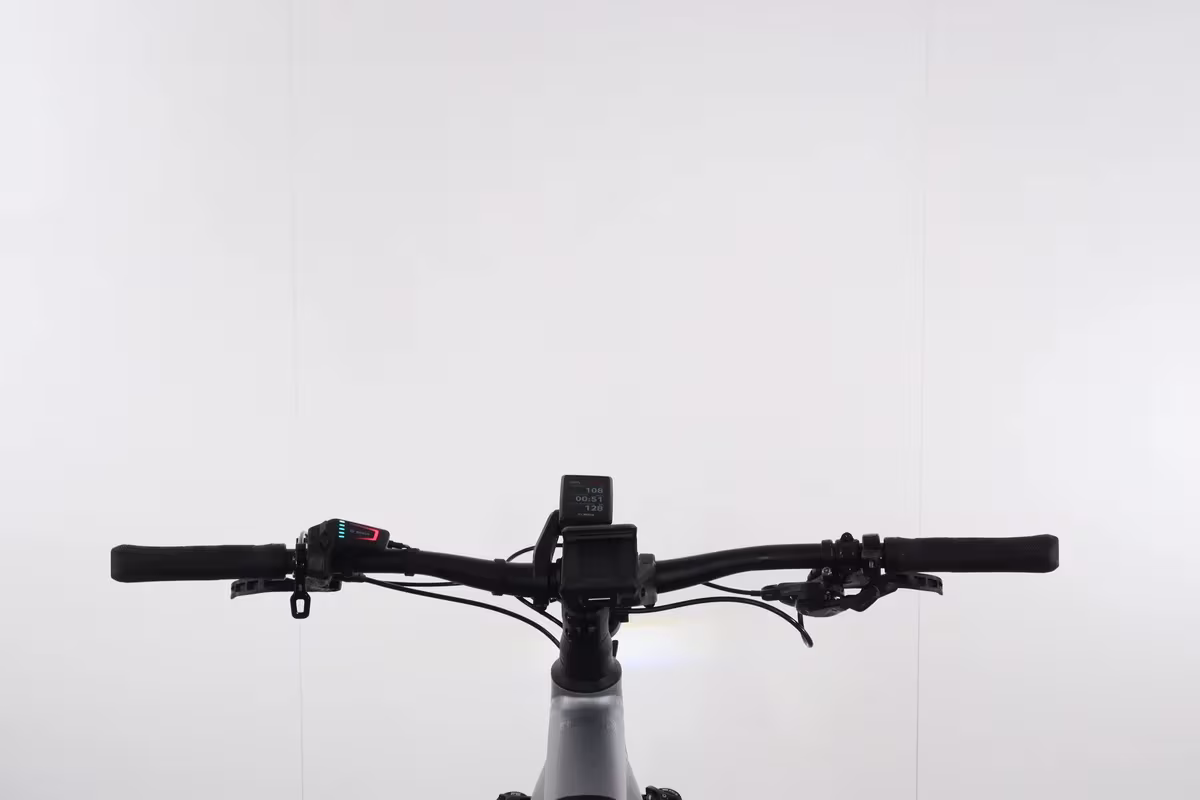 Cube Stereo Hybrid 120 Race - Miniature 7