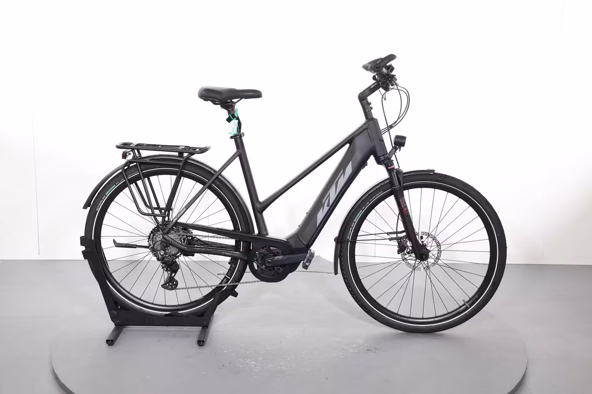 KTM Cento 10