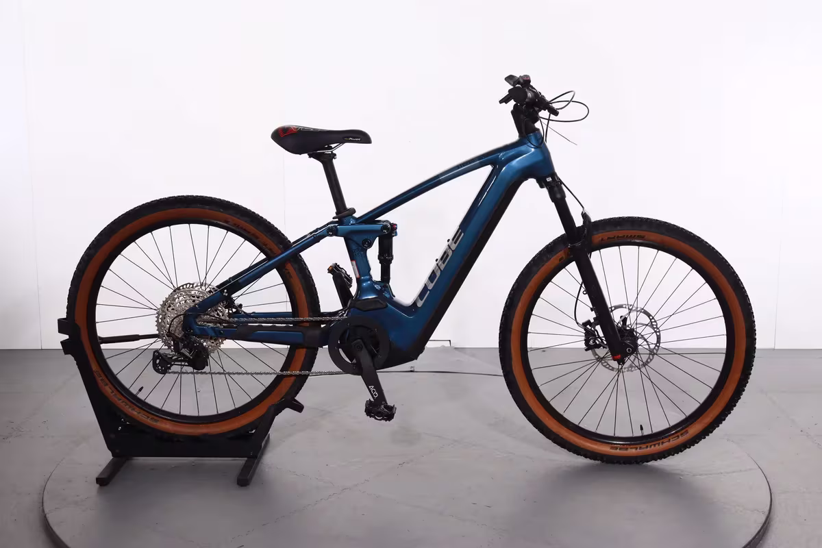 Cube Stereo Hybrid 120 Race