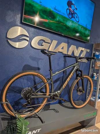 🔥GIANT TALON E+ – VTT ÉLECTRIQUE – MOTEUR 75 Nm – NEUF – TAILLE L - Miniature 3