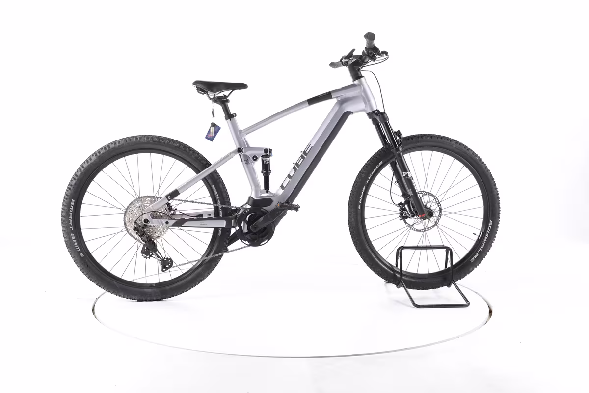 Cube Stereo Hybrid 120 Race E-Bike Tout-Suspendu