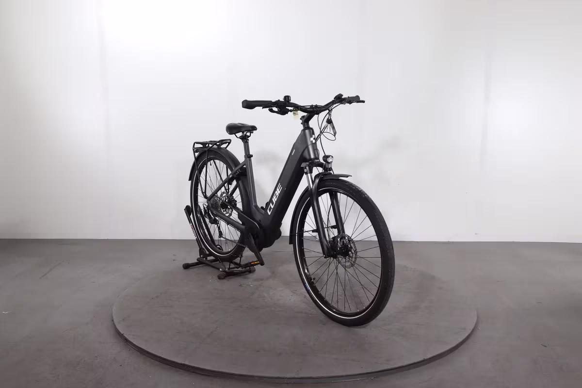 Cube Touring Hybrid One - Miniature 2
