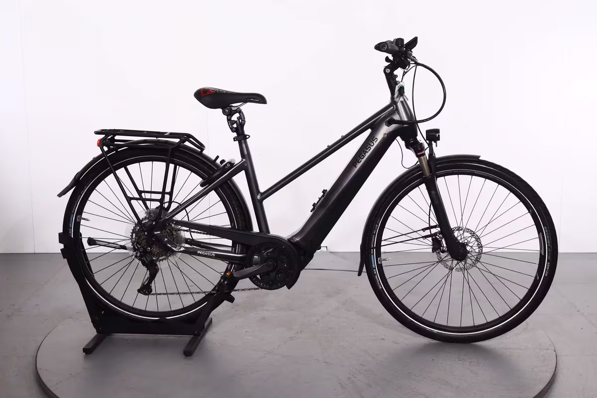 Pegasus Premio EVO 10 Lite