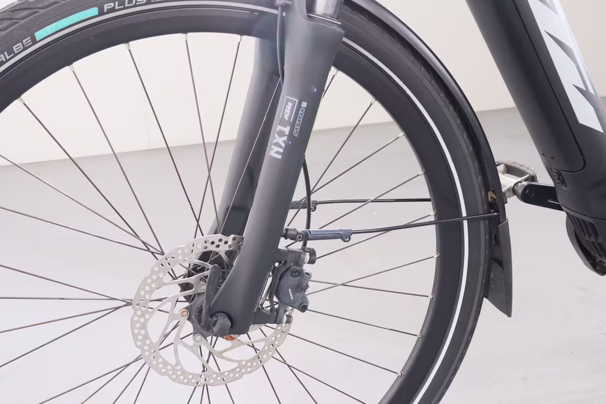KTM Cento 10 - Miniature 10